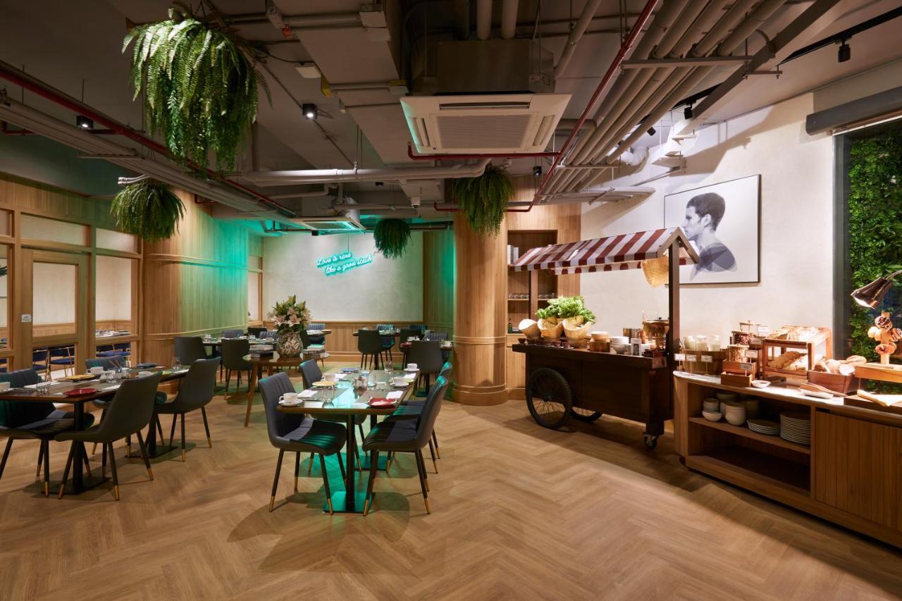 Somerset Rama 9 Bangkok Exterior foto The interior of the restaurant