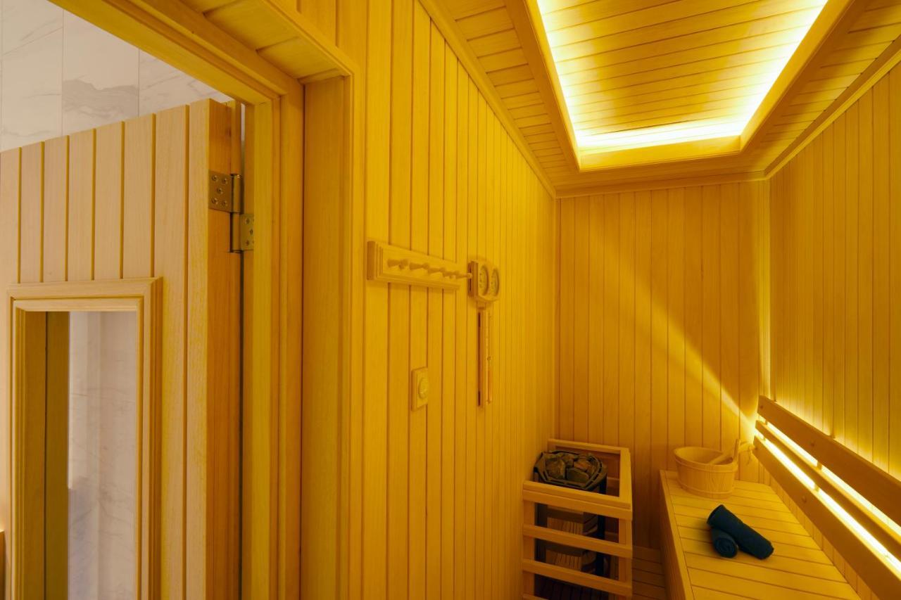 Somerset Rama 9 Bangkok Exterior foto A modern Finnish sauna